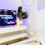 Boutique Lux *
