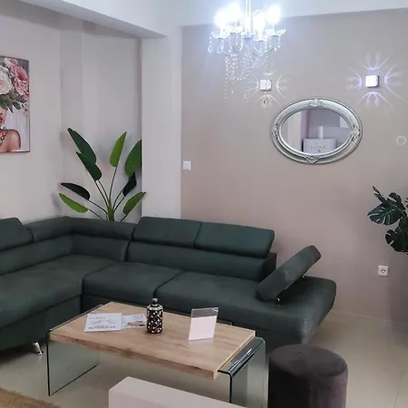 דירה Boutique Lux